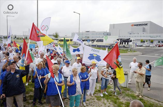 images/Image/hankook-hungary-demonstration-nm060814.jpg